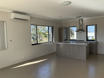Address Withheld, Baldivis, WA 6171, 2 Bedrooms, 2 Bathrooms, Unit