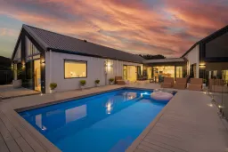 5 Joyce Harsant Place, Cooks Beach