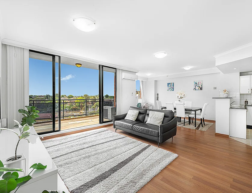 702/7-9 Churchill Avenue, Strathfield, Inner West, 2 침실, 2 욕실, Apartment