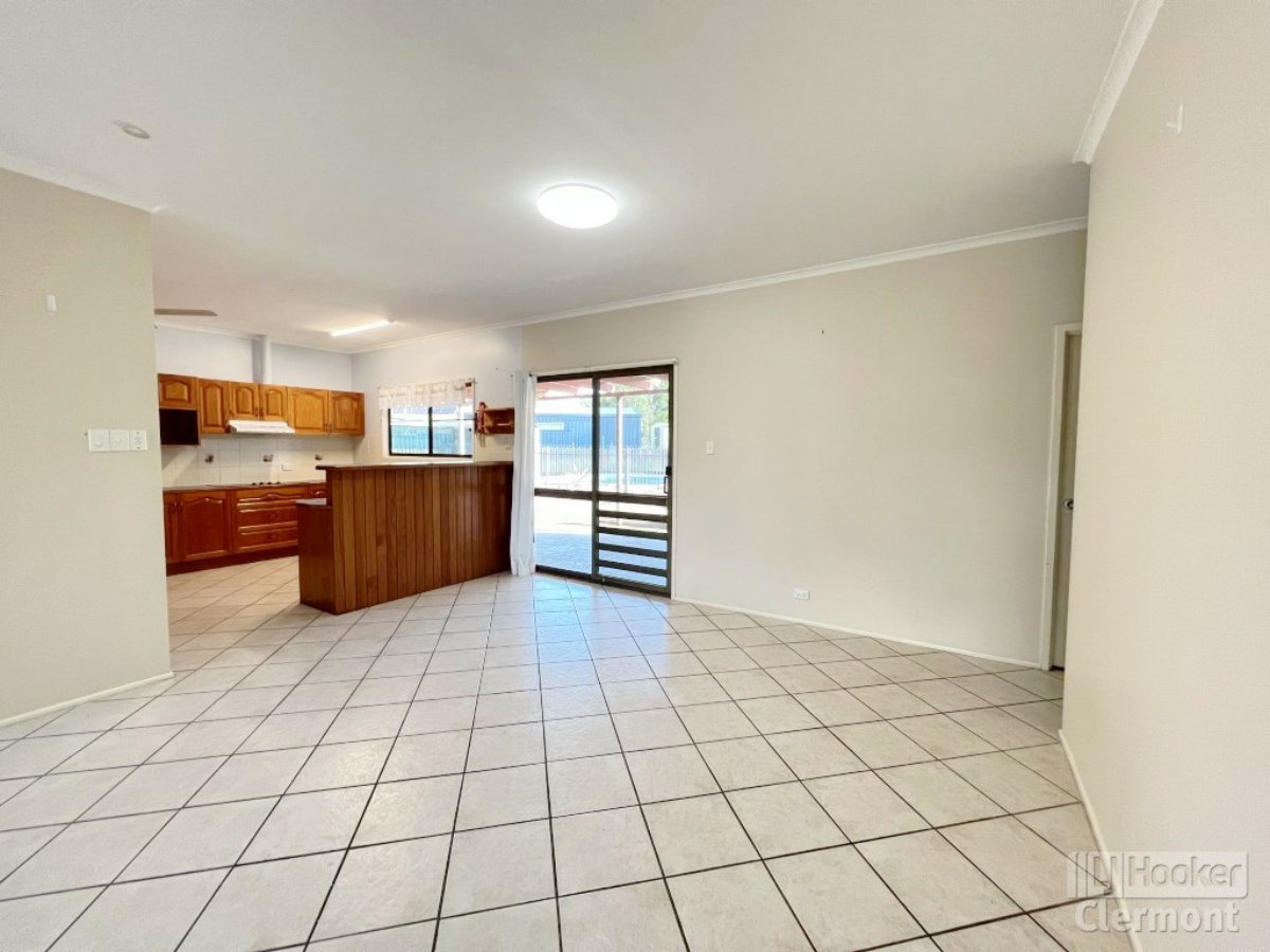 13 ATHOL CT, CLERMONT QLD 4721, 0 Kuwarto, 0 Banyo, House