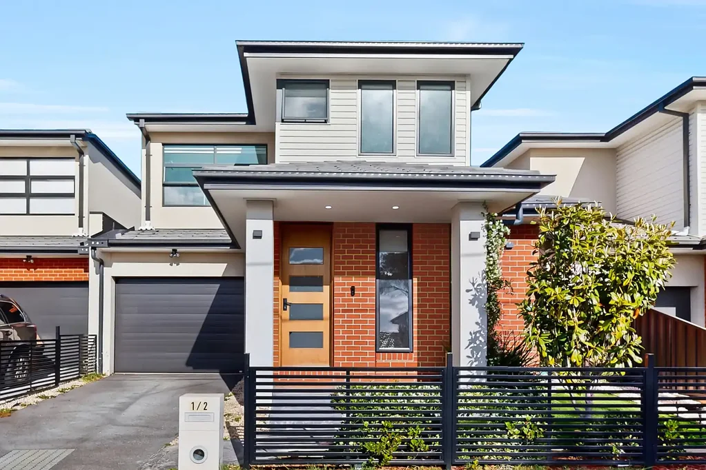 Sophisticated Living in an Exclusive Essendon West Setting