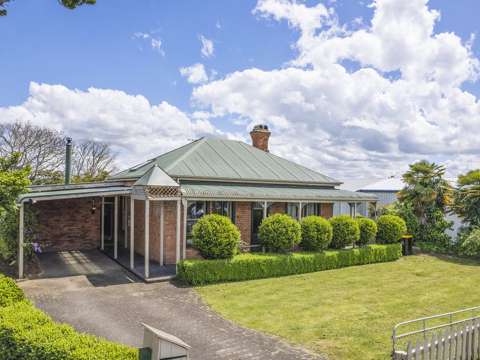 Te Awamutu 4غرفة نوم Iconic Te Awamutu Character Home