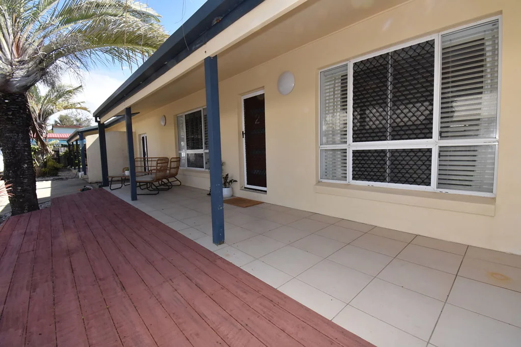 2/15 Keswick Ave, Slade Point, QLD 4740
