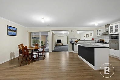 1082 McIvor Highway, Junortoun, VIC 3551, 6 slaapkamers, 2 badkamers, House
