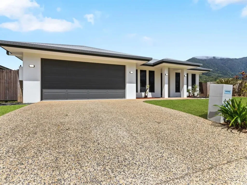 Redlynch 4房  4 bedroom like new family home
