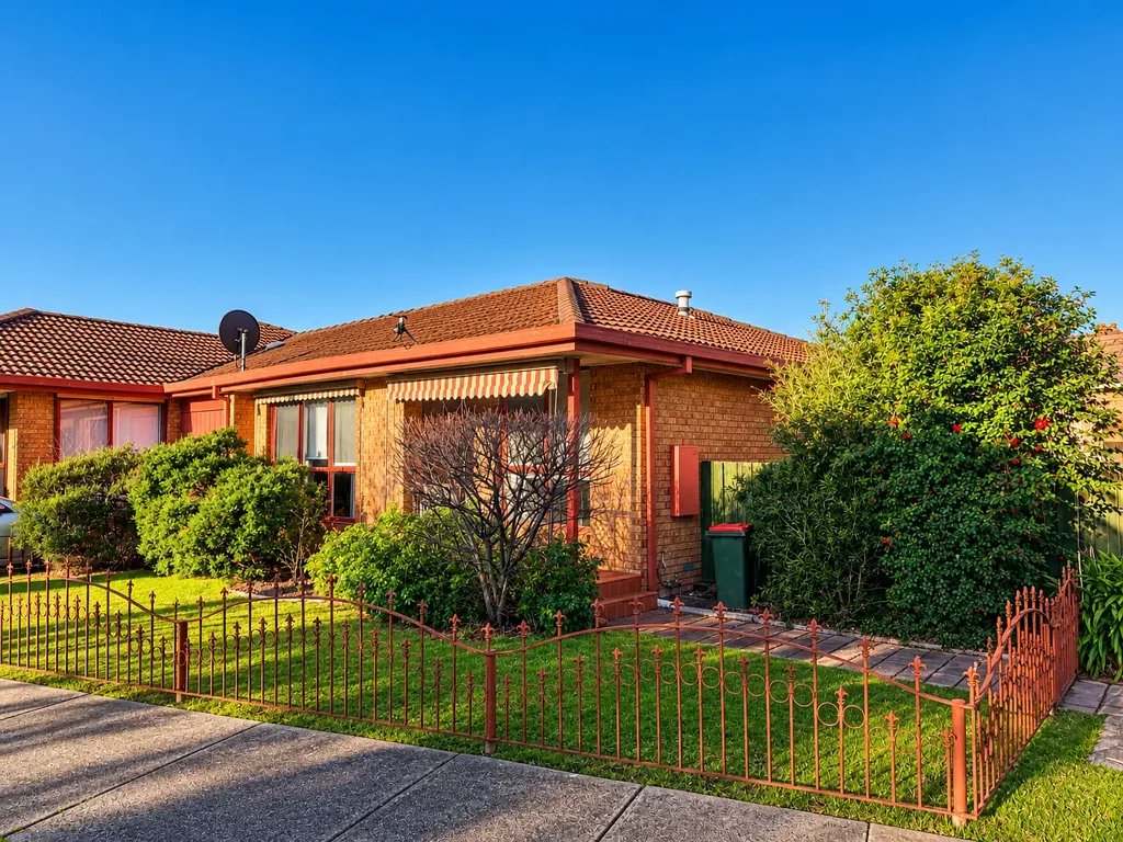 A Location to Envy & A Place to Call Home!