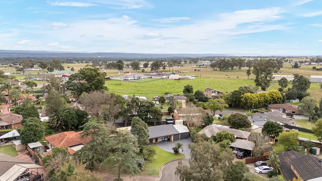 Spacious Family Living on a Large Block in the Heart of Luddenham