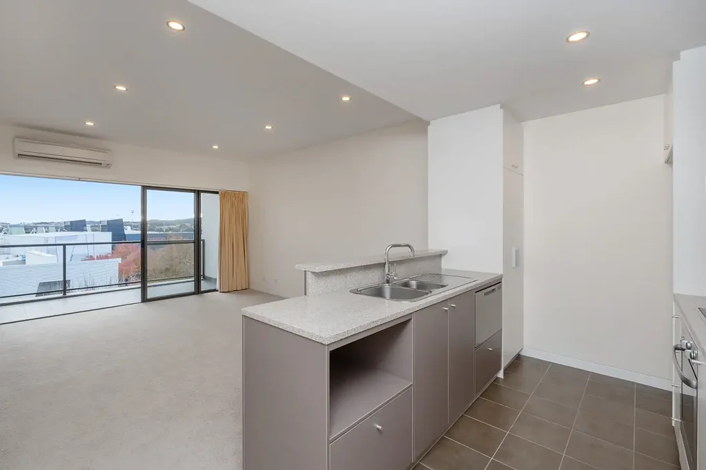 Gungahlin 1Kwarto Updated Apartment in the heart of Gungahlin CBD