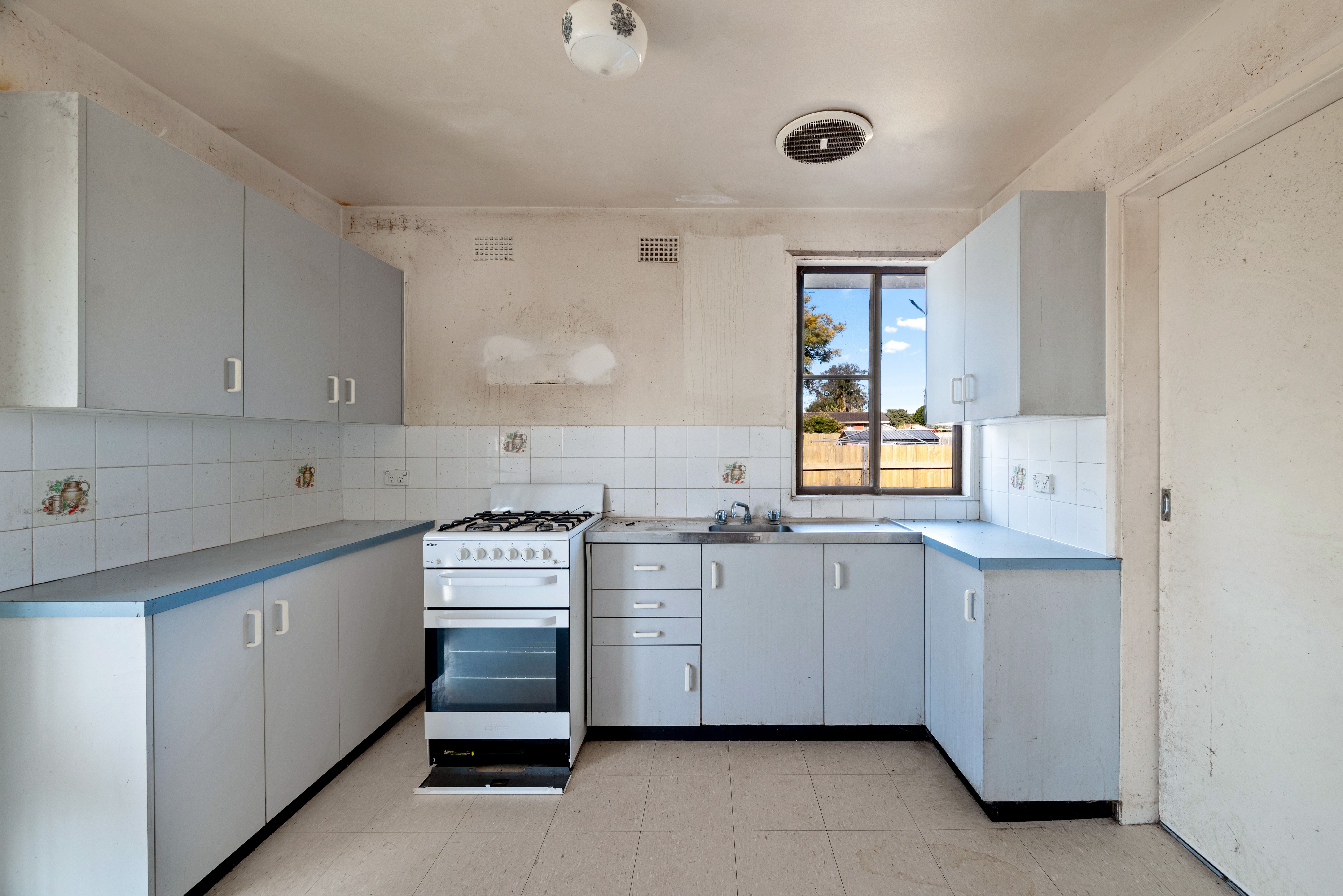 6 ATKINSON PL, AIRDS NSW 2560, 0 habitaciones, 0 baños, House