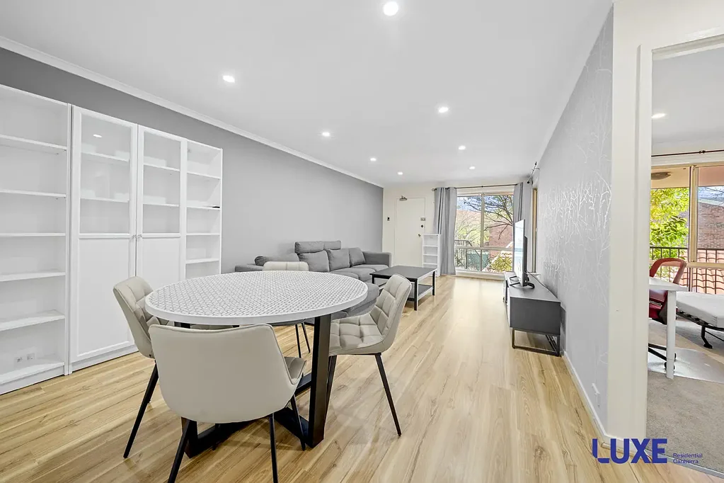 Two bedroom ensuite apartment!