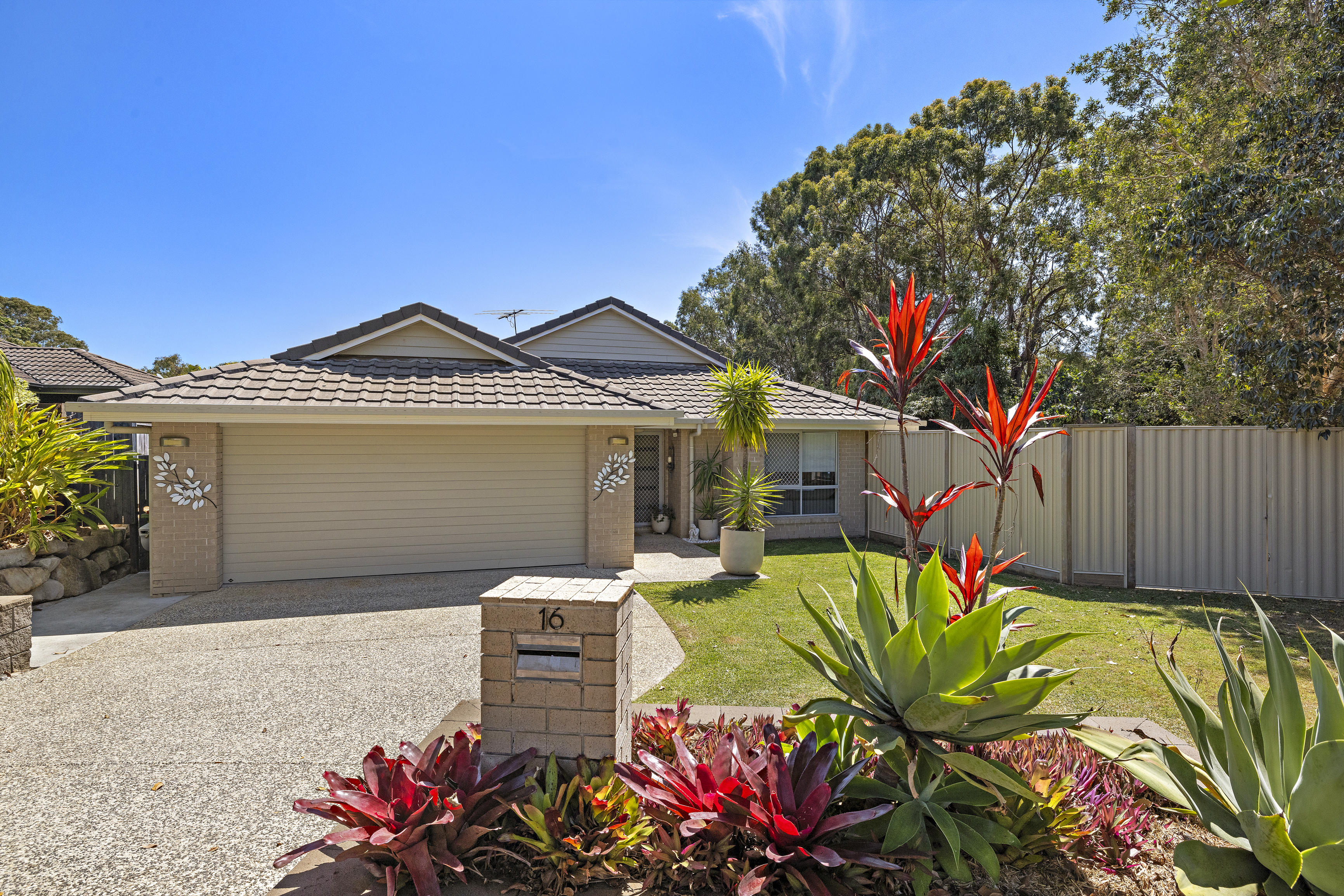 16 AMALIA ST, BIRKDALE QLD 4159, 0 Kuwarto, 0 Banyo, House