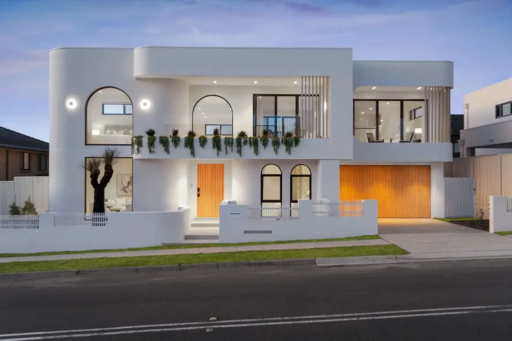 Westmead 5ਬੈੱਡਰੂਮ STUNNING CONTEMPORARY DESIGN