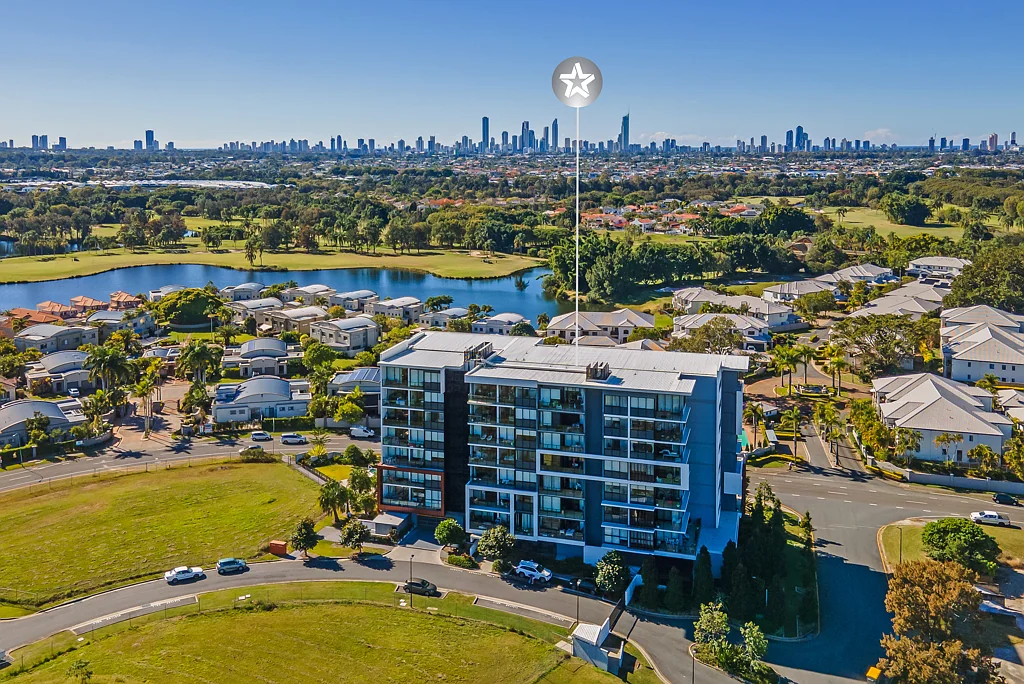 105/112 Palm Meadows Drive, Carrara, QLD 4211