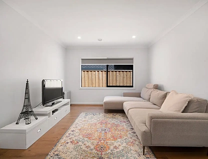 9 Semolina Street, Manor Lakes, South West Melbourne, 4房, 2浴, House