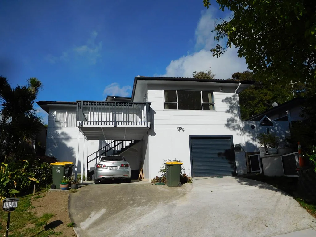 4 Bedroom Family Beauty!