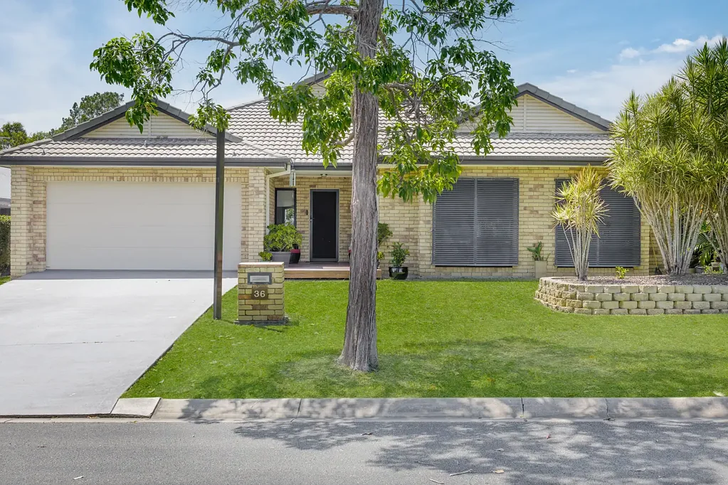 North Lakes 4房 【在鹿角蕨上的轰动性成熟魅力！】 Sensational Sophistication on Staghorn!