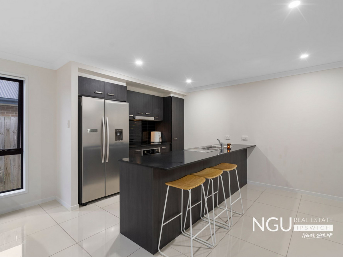 15 ROGERS ST, BRASSALL QLD 4305, 0部屋, 0バスルーム, House