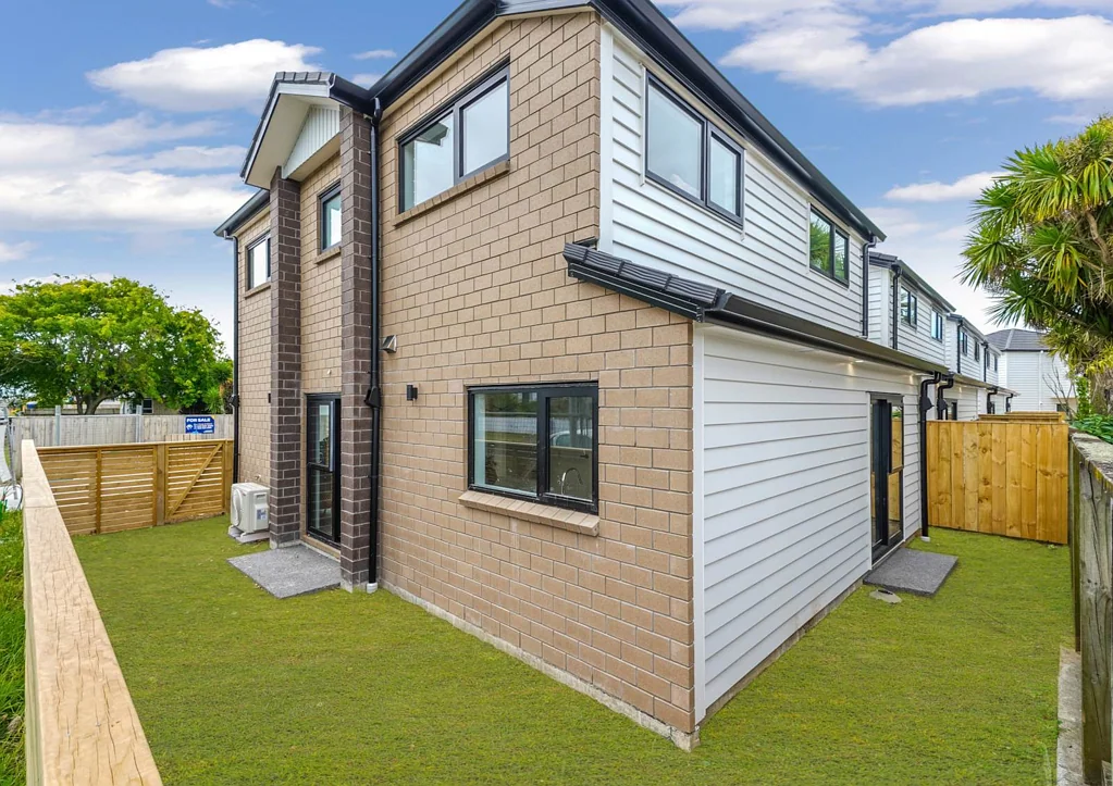 Mangere 4Zimmer FALL IN LOVE AT FIRST SIGHT – BRAND NEW HOMES!