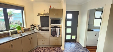 Stratford, 3 bedrooms