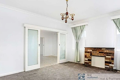 15 Glenthorne Drive, Keysborough, VIC 3173, 3 phòng ngủ, 1 phòng tắm, House