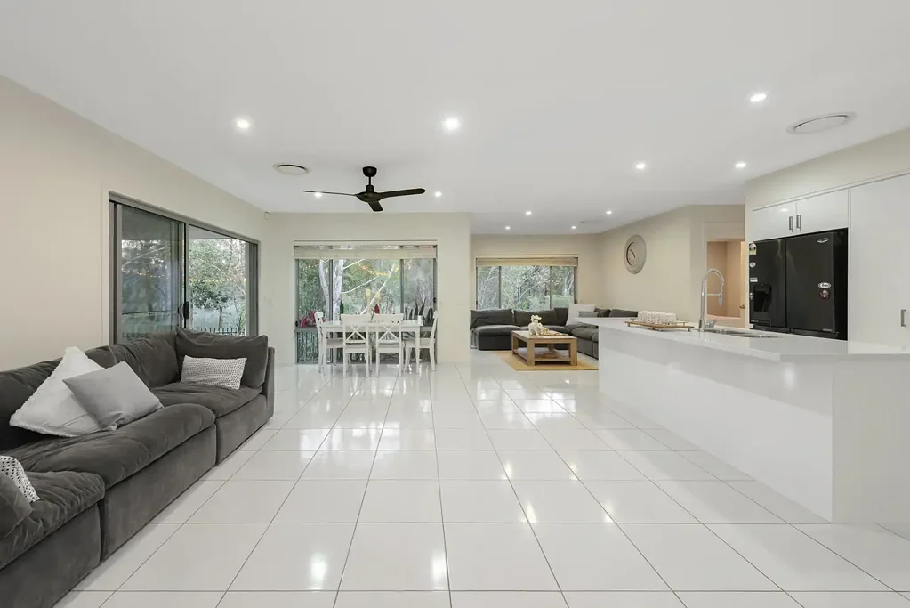 Pimpama 5Kwarto Premium East-Side Pocket | 5-Bed Bushland Sanctuary