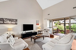 42/41 Terrigal Drive, Terrigal