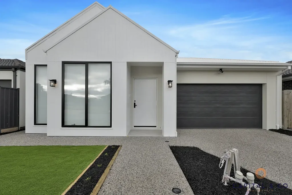 Brand new house with two kitchens and two masters