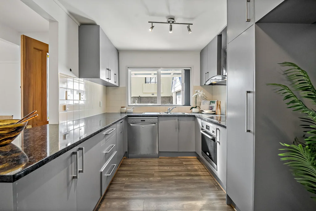Epsom 3બેડરૂમ Prime Epsom Home in Double Grammar Zone