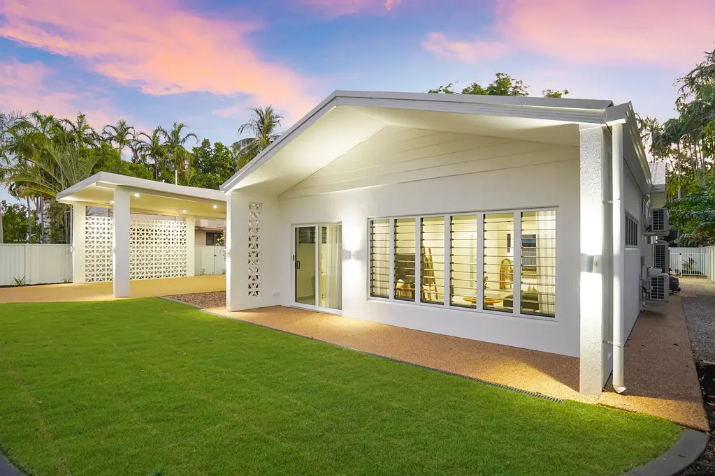 Nightcliff 4ห้องนอน Luxury new build in prime coastal location!