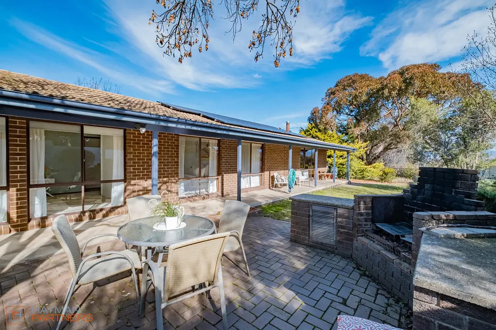 9 Minchin Place, Gowrie, ACT 2904