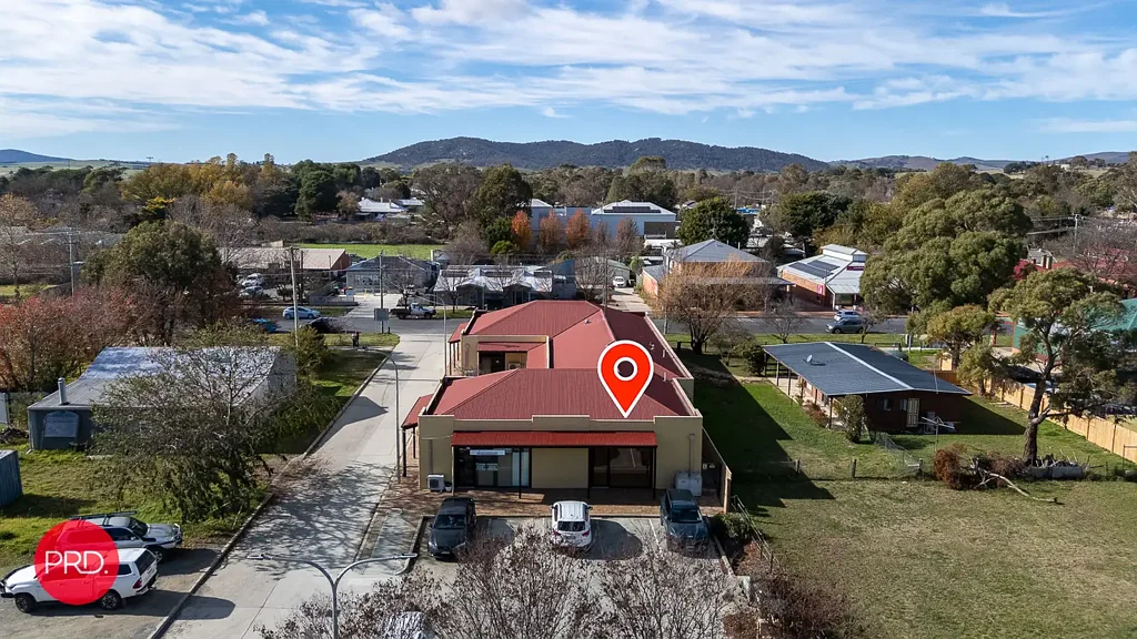 Bungendore 1Moenga Versatile Commercial Opportunity in the Heart of Bungendore