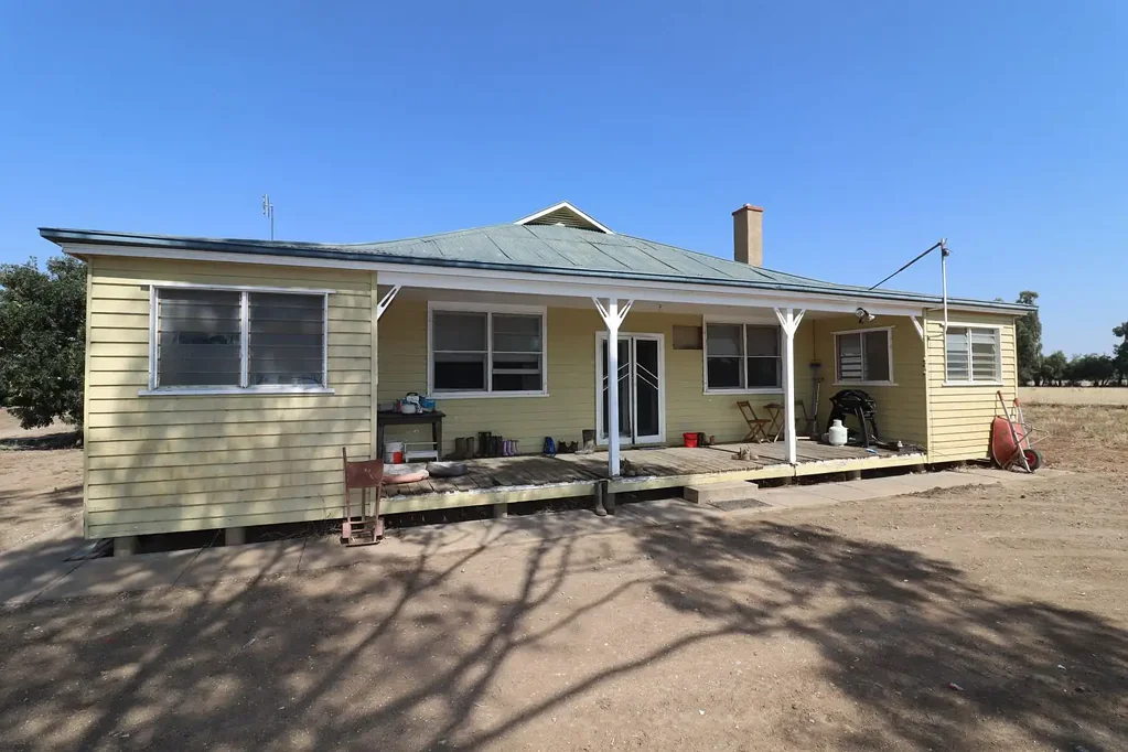 8109 Murray Valley Highway, Kerang East, VIC 3579