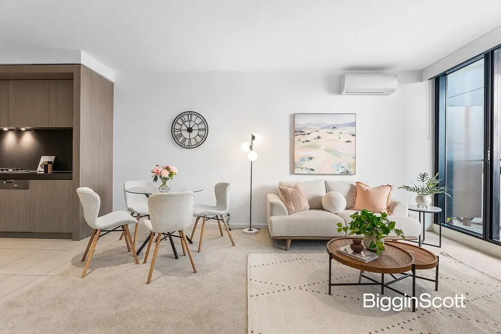 2209/50 Albert Road, South Melbourne, VIC 3205