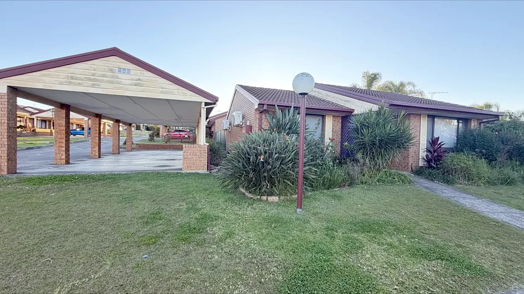 NEWLY RENOVATED TOWNHOUSE IN CASULA