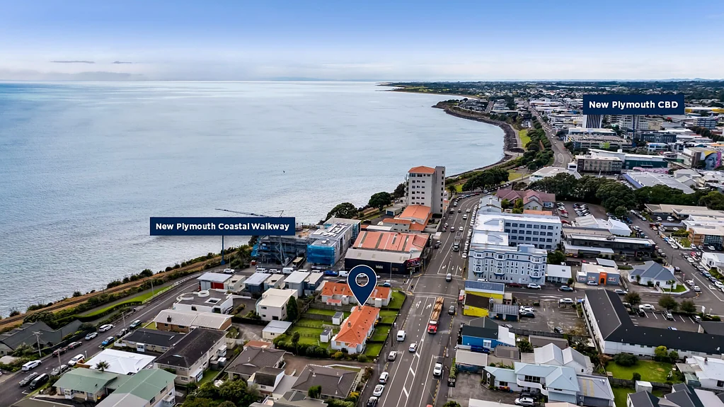 New Plymouth Central 8 Slaapkamer City-fringe investment goldmine