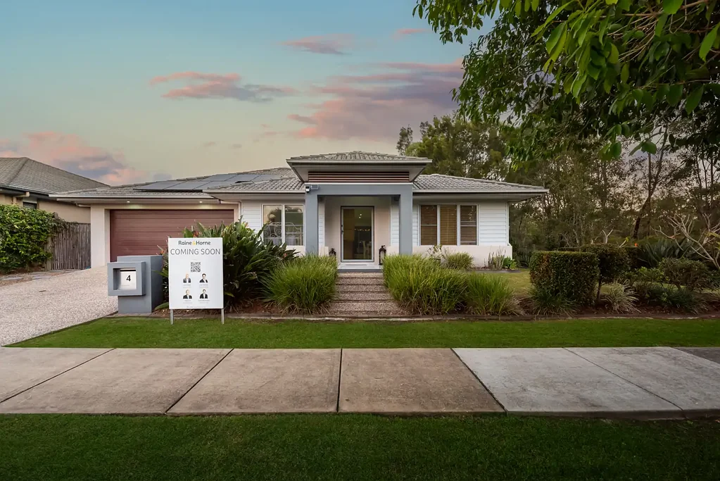 Pimpama 5房  Premium East Side Positioning Meets Peaceful Bushland Living