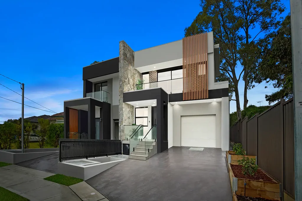 Merrylands 5ਬੈੱਡਰੂਮ Brand New 5-Bedroom Duplex Offering Space, Style & Comfort
