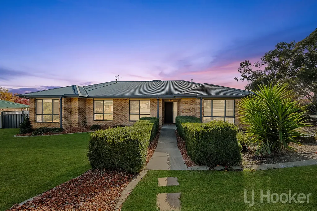 3 Ironbark Circuit, Jerrabomberra, NSW 2619