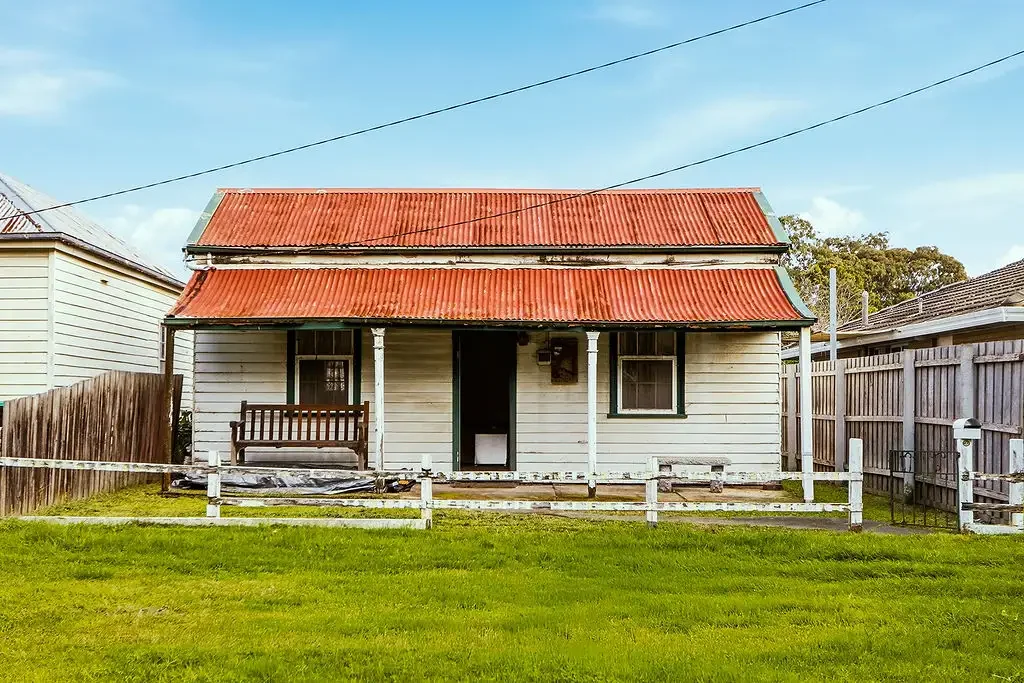 Sale 2房  MACALISTER'S COTTAGE