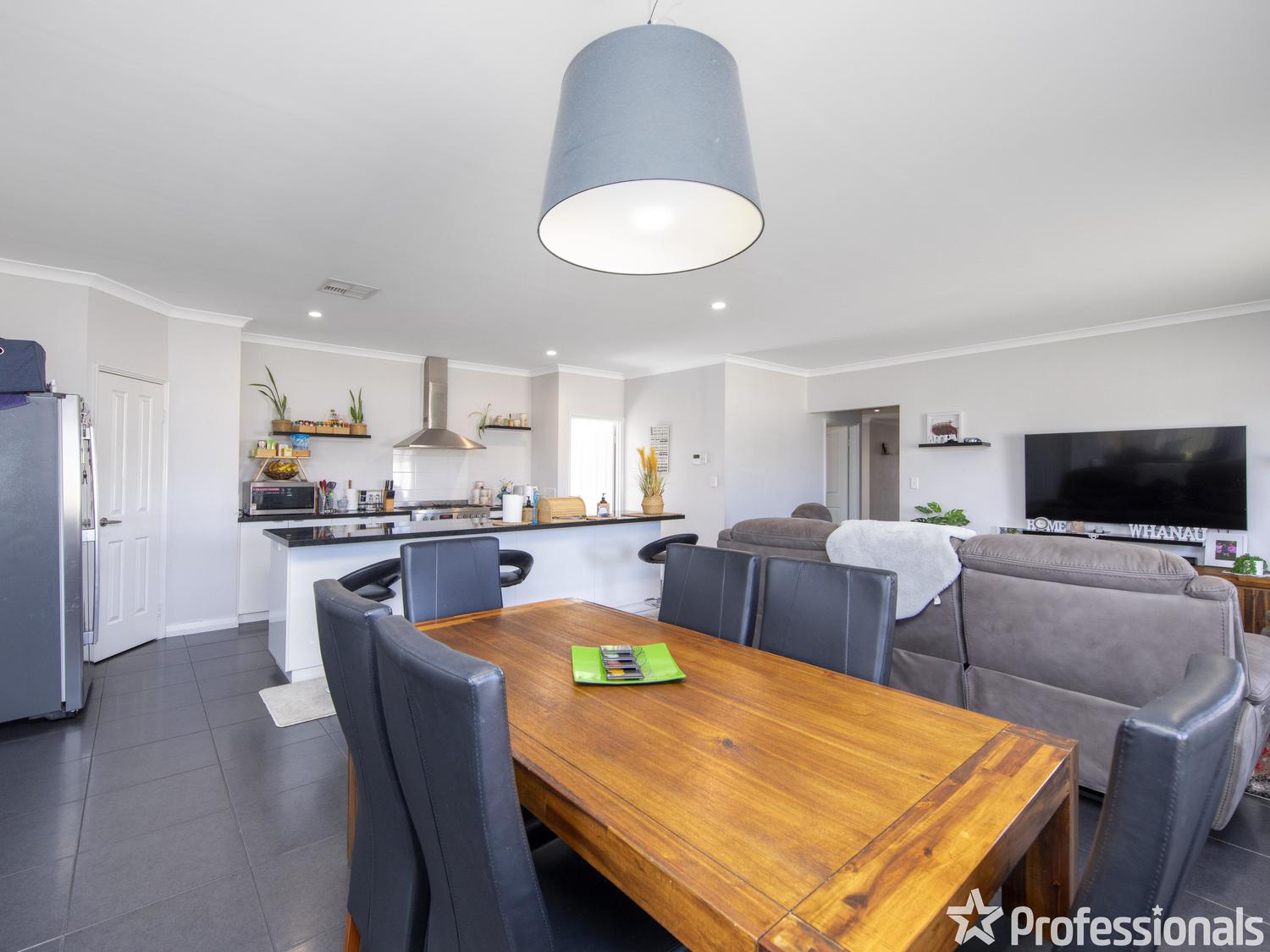 184 SUFFOLK ST, CAVERSHAM WA 6055, 0 Schlafzimmer, 0 Badezimmer, House