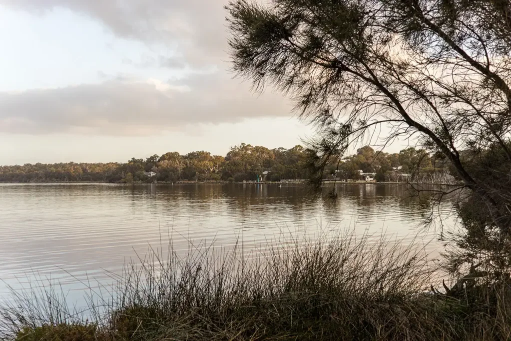 15 Chapman Road, Dawesville, WA 6211