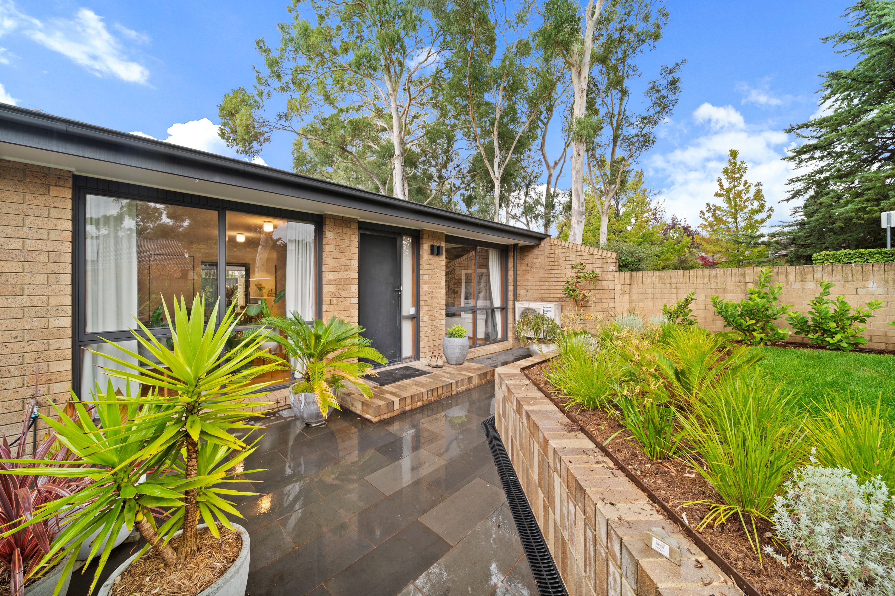 48 CHARTERIS CR, CHIFLEY ACT 2606, 0 habitaciones, 0 baños, Townhouse