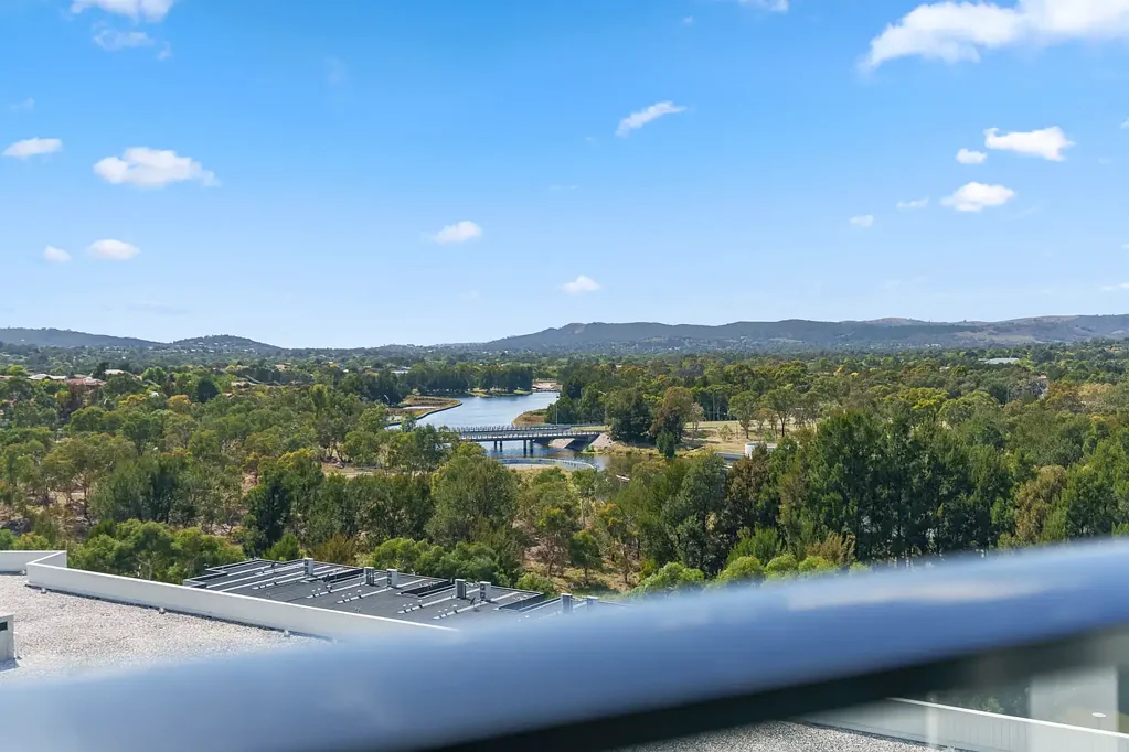 Greenway 2房  Luxury Living with Breathtaking Views in Aspen Village