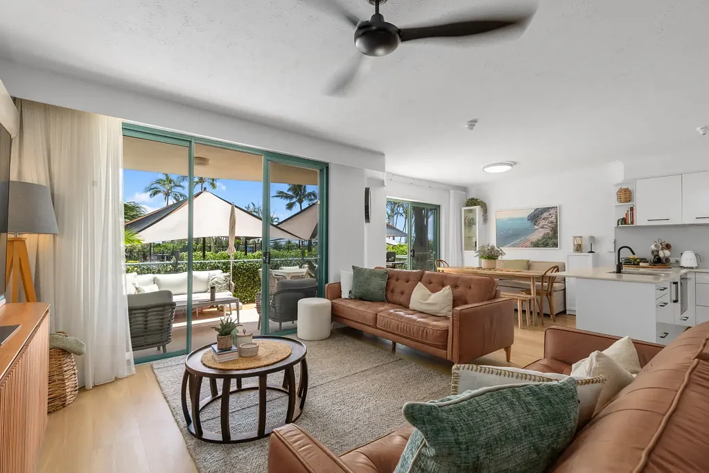 39/955 Gold Coast Highway, Palm Beach, QLD 4221