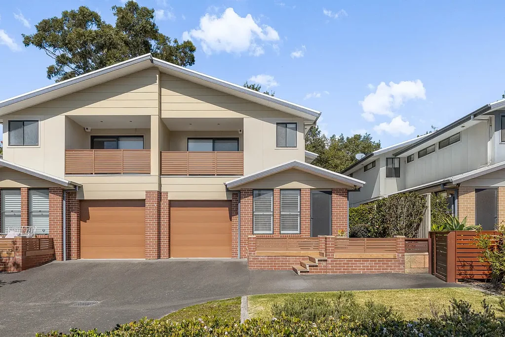 Woonona 4 Bedroom Contemporary Family Living in the Heart of Woonona