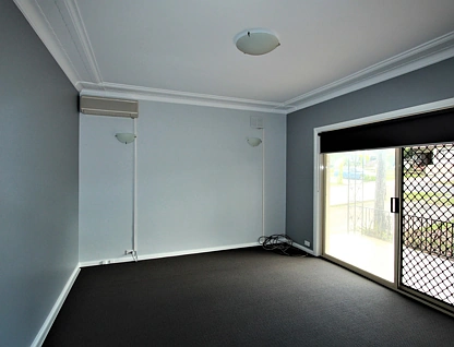 6 Mcgowen Crescent, Liverpool, South Western Suburbs, 3 ห้องนอน, 1 ห้องน้ำ, House