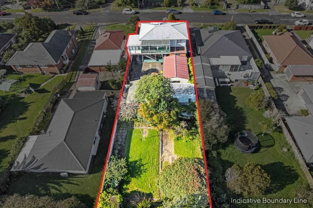 New Lynn 4房  Development Potential Meets Family Living