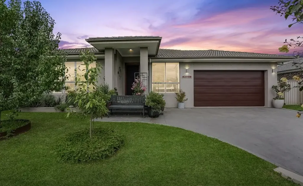 25 Governor Drive, Harrington Park, NSW 2567
