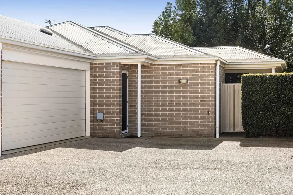 Rangeville 3 Slaapkamer Where Home Comfort Meets Easy-Care Unit Living