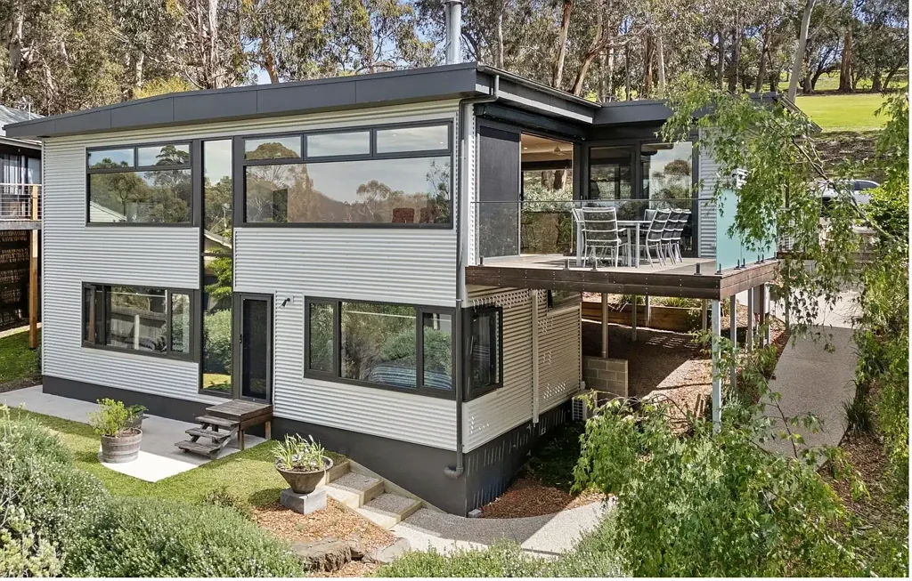 Lorne 3ਬੈੱਡਰੂਮ PRACTICAL ARCHITECTURE AT ITS FINEST